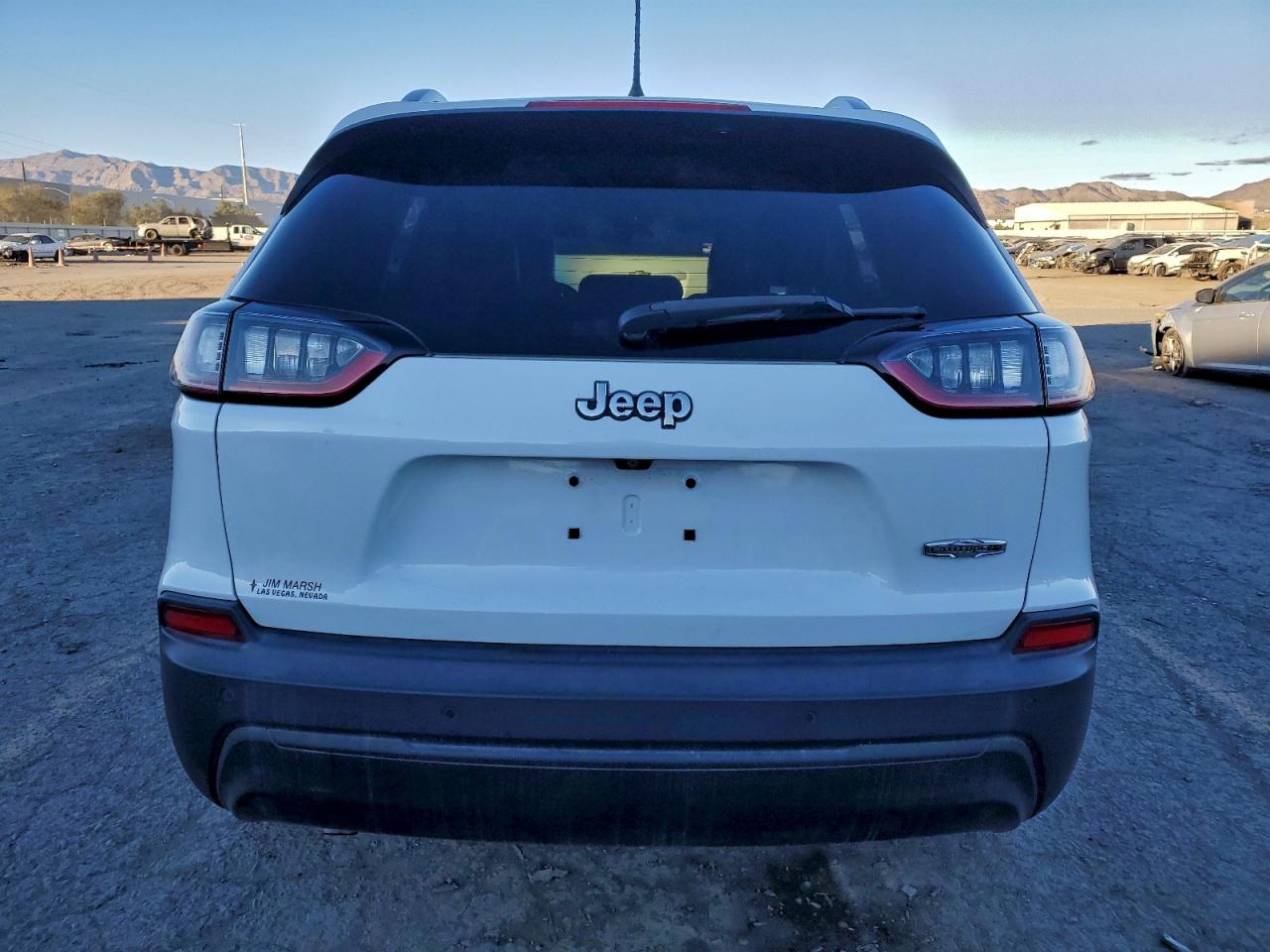 JEEP GRAND CHEROKEE LATITUDE PLUS