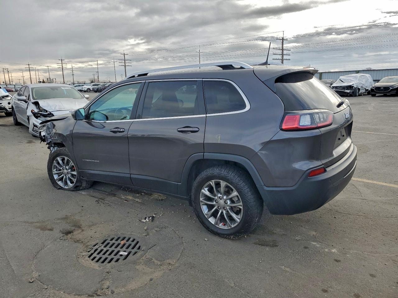 JEEP GRAND CHEROKEE LATITUDE PLUS