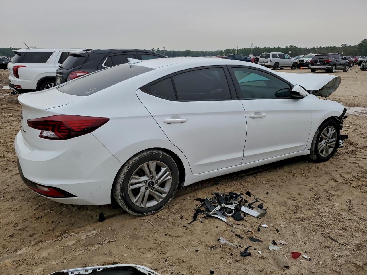 Lot #3311609250 2020 HYUNDAI ELANTRA SE