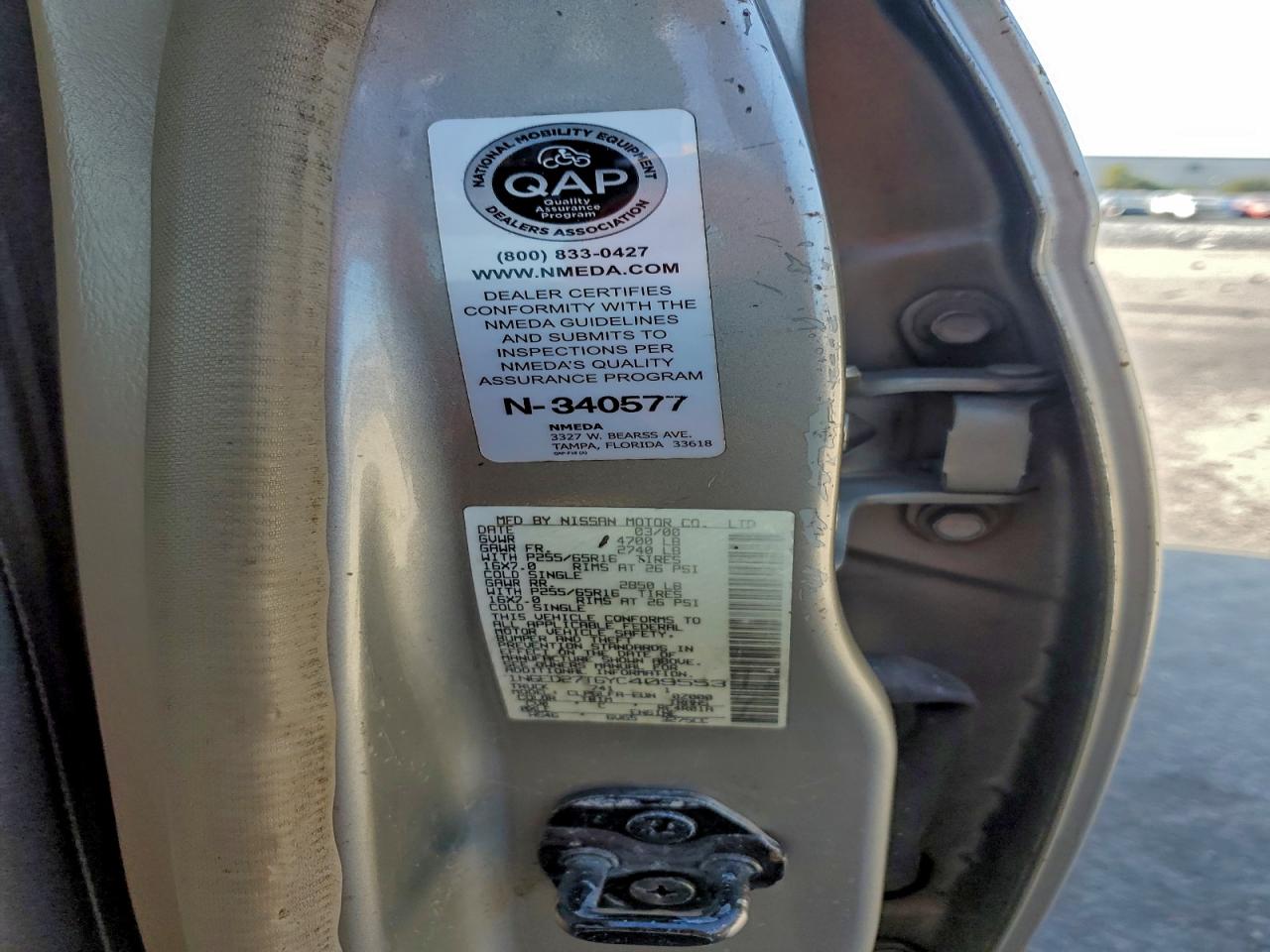 Lot #3309369980 2000 NISSAN FRONTIER C