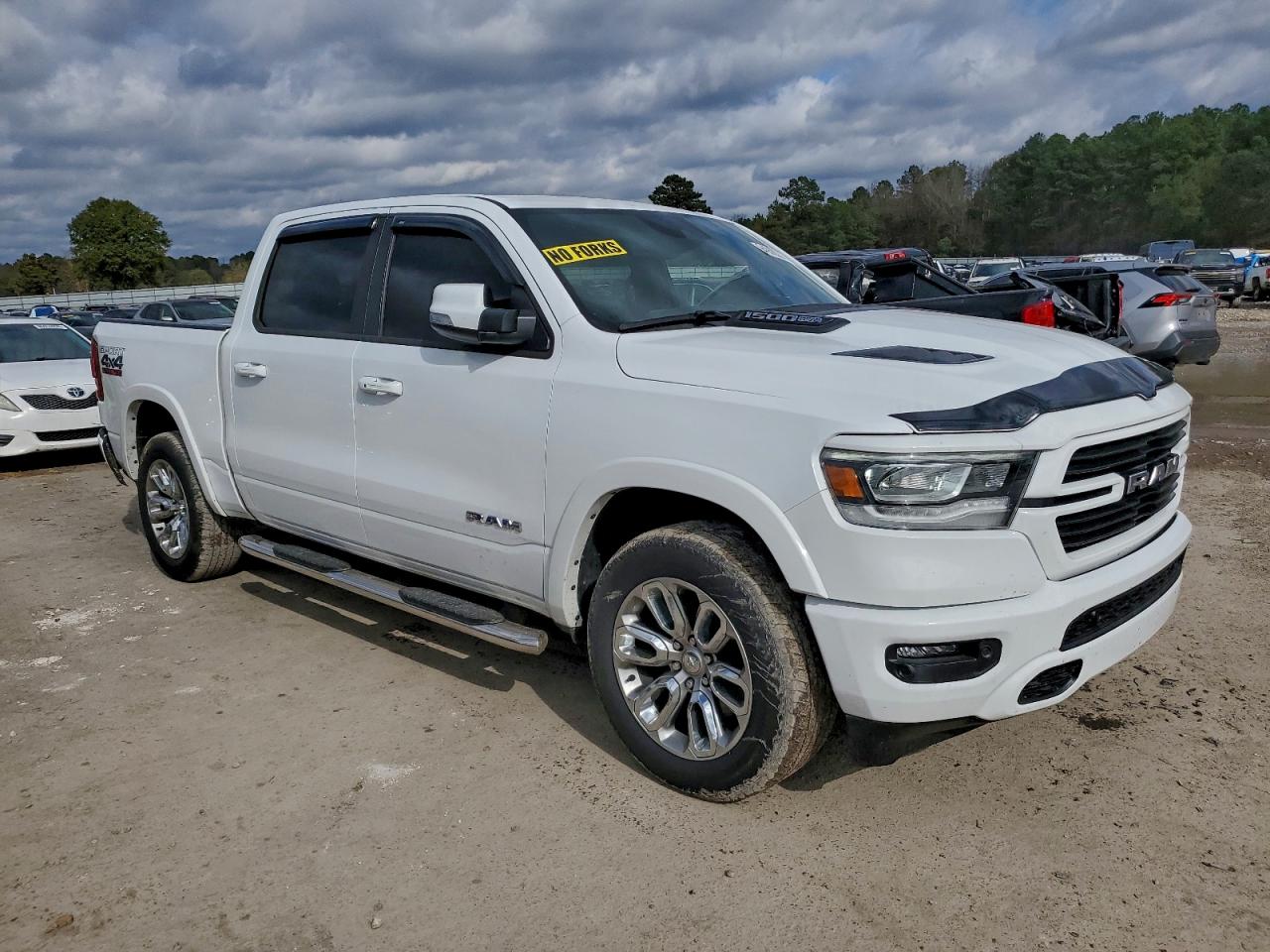 RAM 1500 LARAMIE