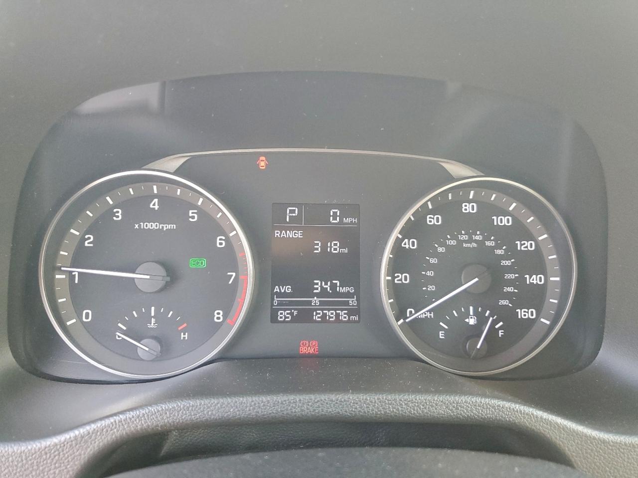 Lot #3305422465 2017 HYUNDAI ELANTRA SE