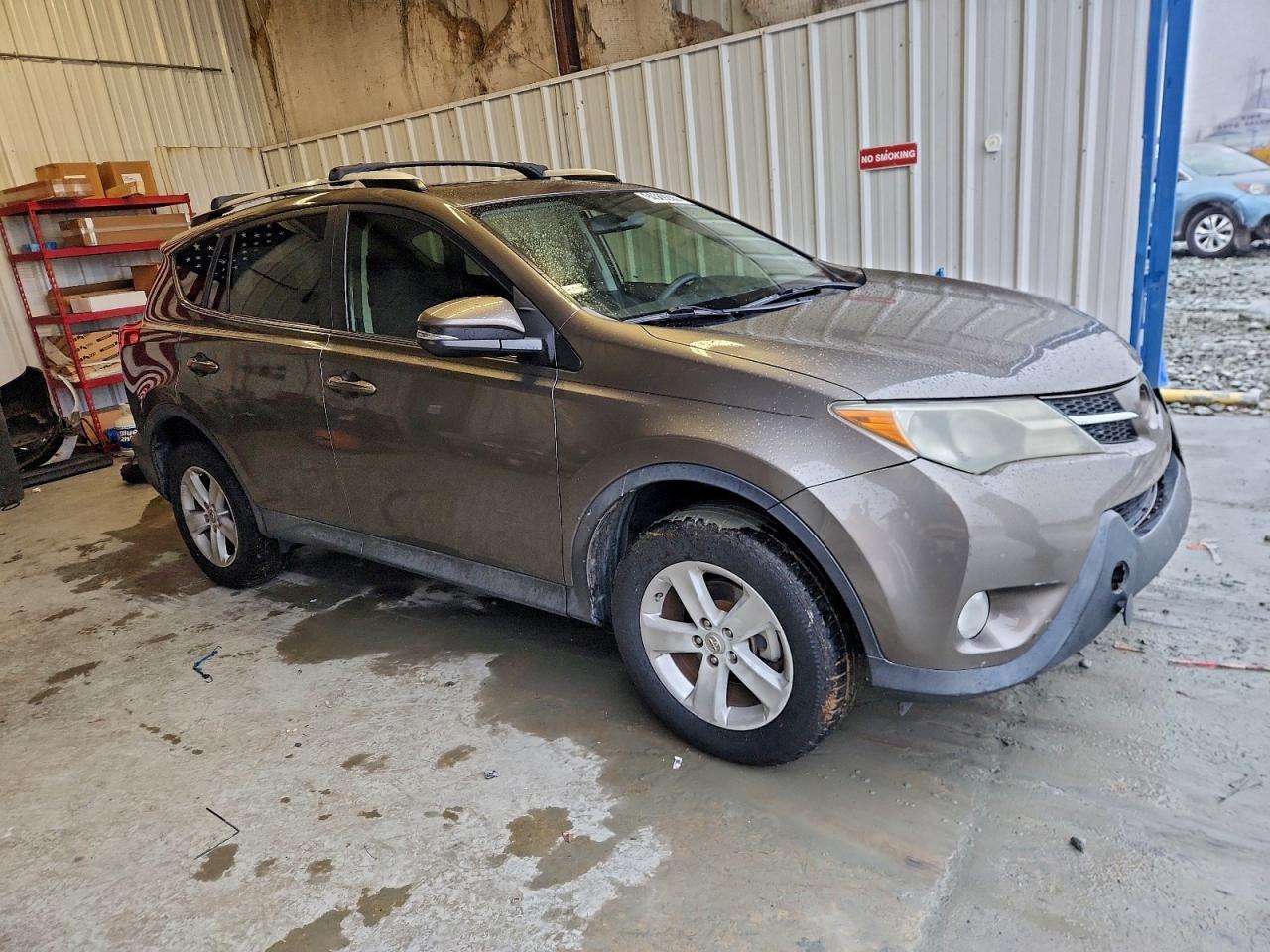 TOYOTA RAV4 XLE