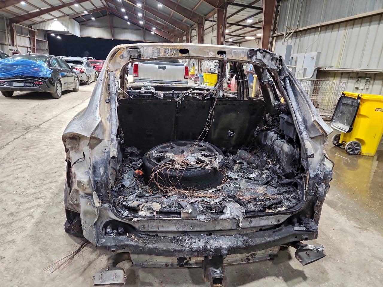 Lot #3316067240 2014 PORSCHE CAYENNE