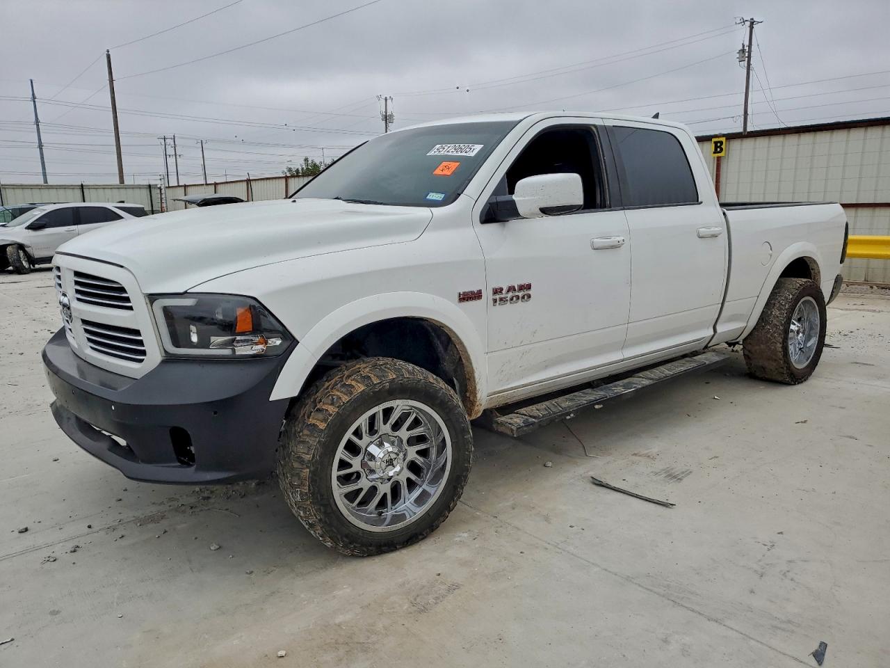 RAM 1500 SPORT