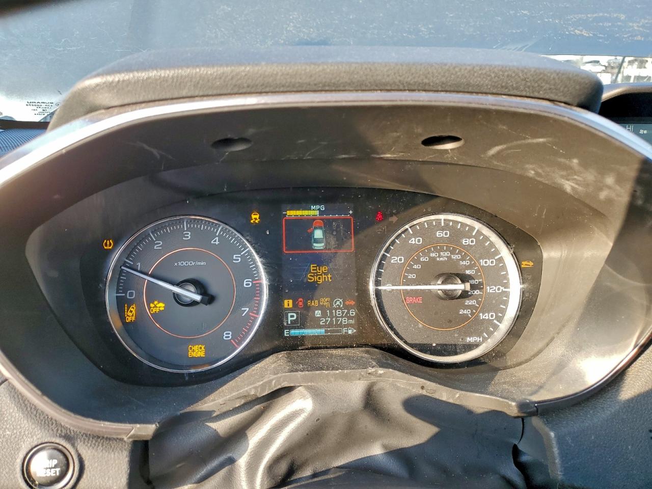 SUBARU CROSSTREK LIMITED