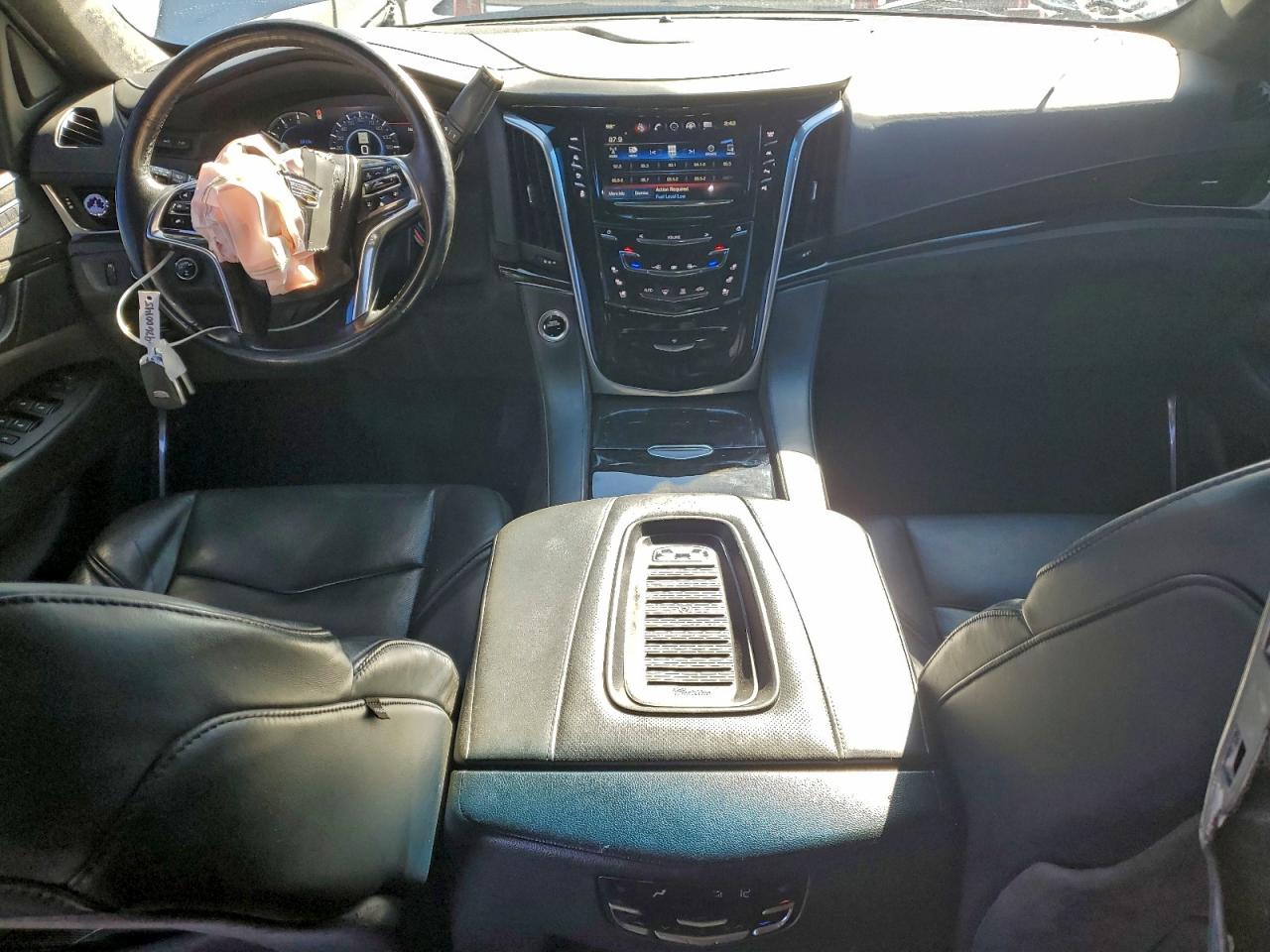 CADILLAC ESCALADE PLATINUM