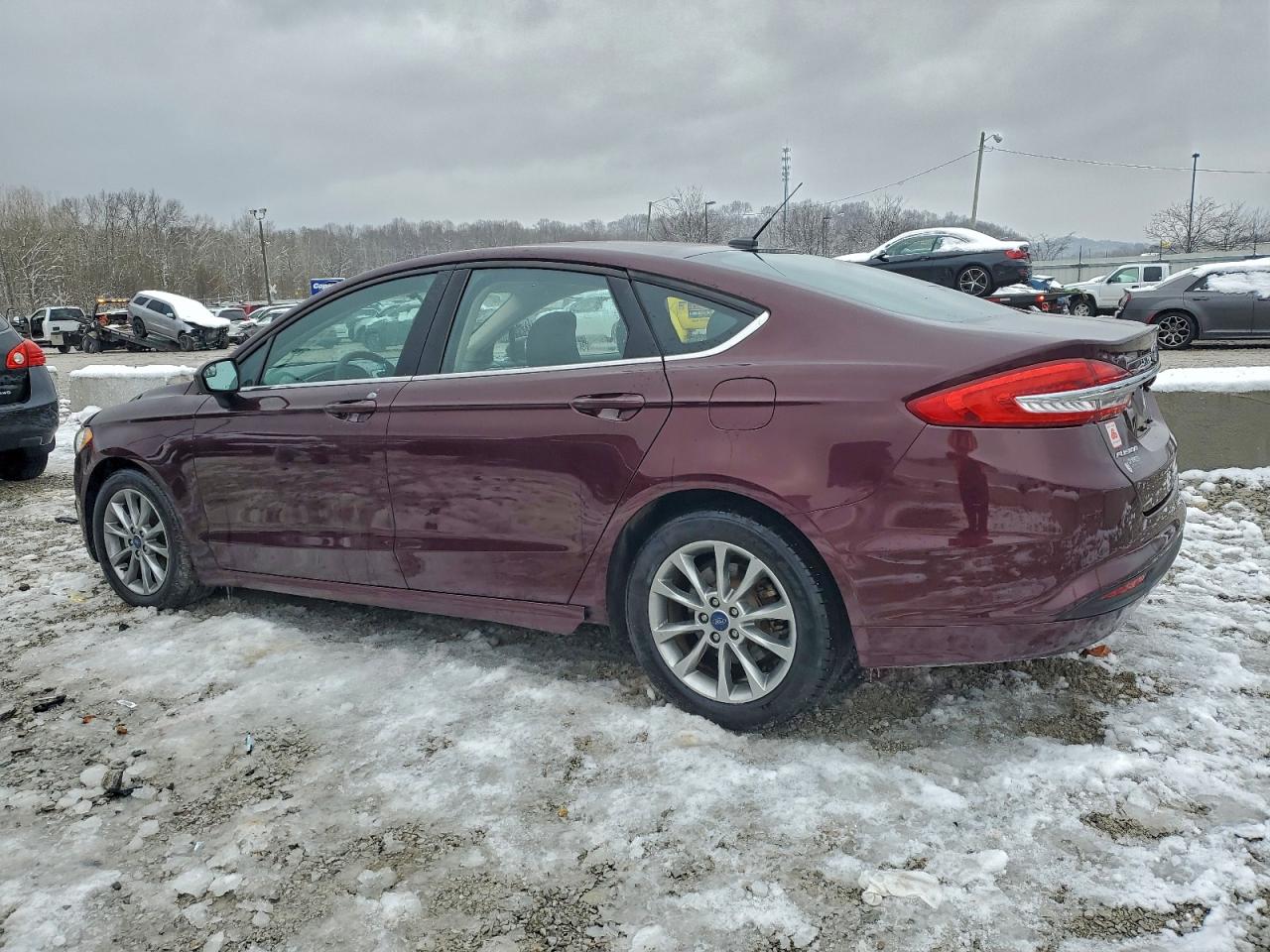 FORD FUSION SE