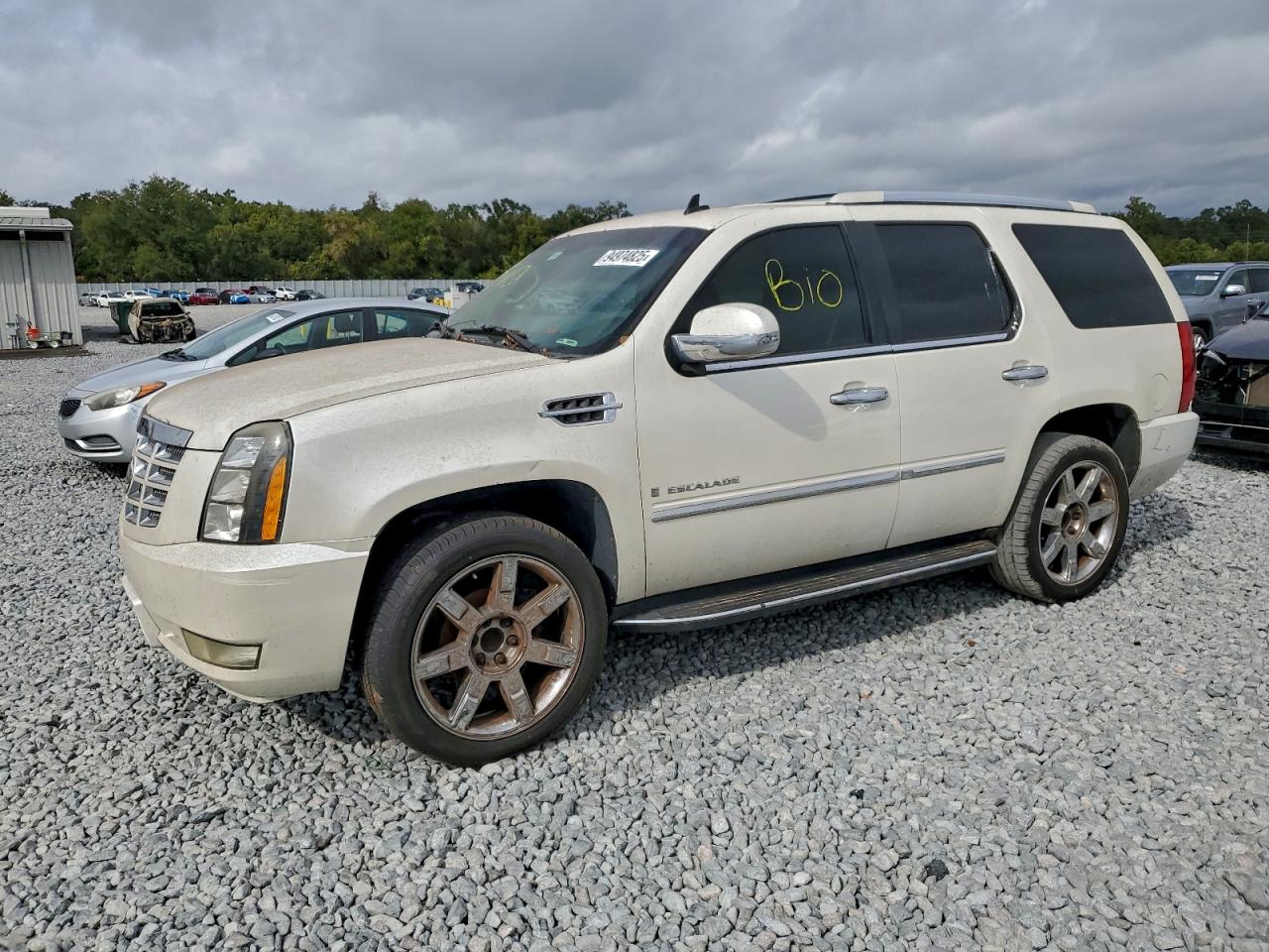 Lot #3302730016 2007 CADILLAC ESCALADE