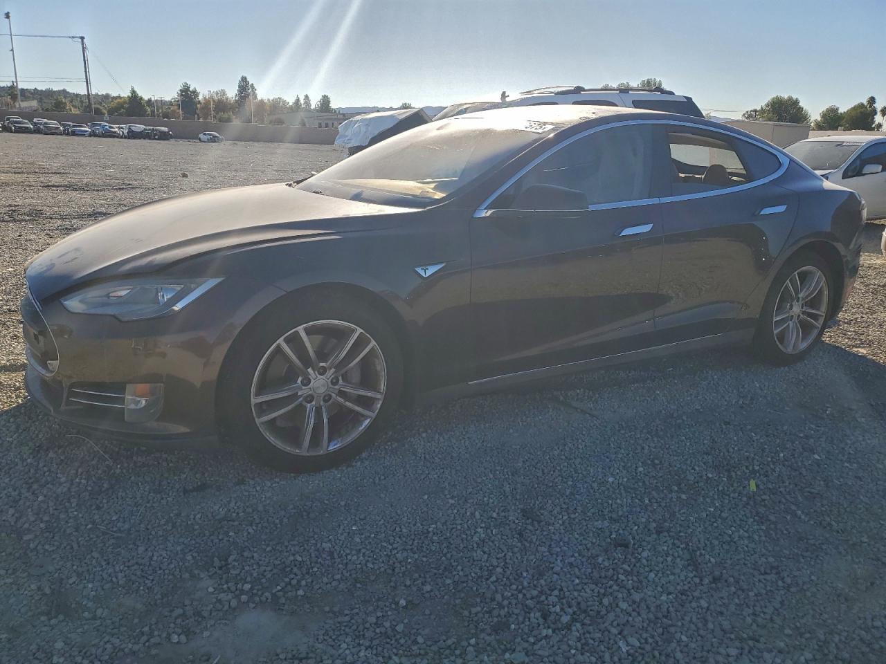 Lot #3305753759 2014 TESLA MODEL S