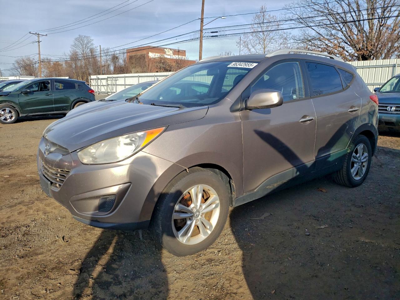 Lot #3311461348 2011 HYUNDAI TUCSON GLS