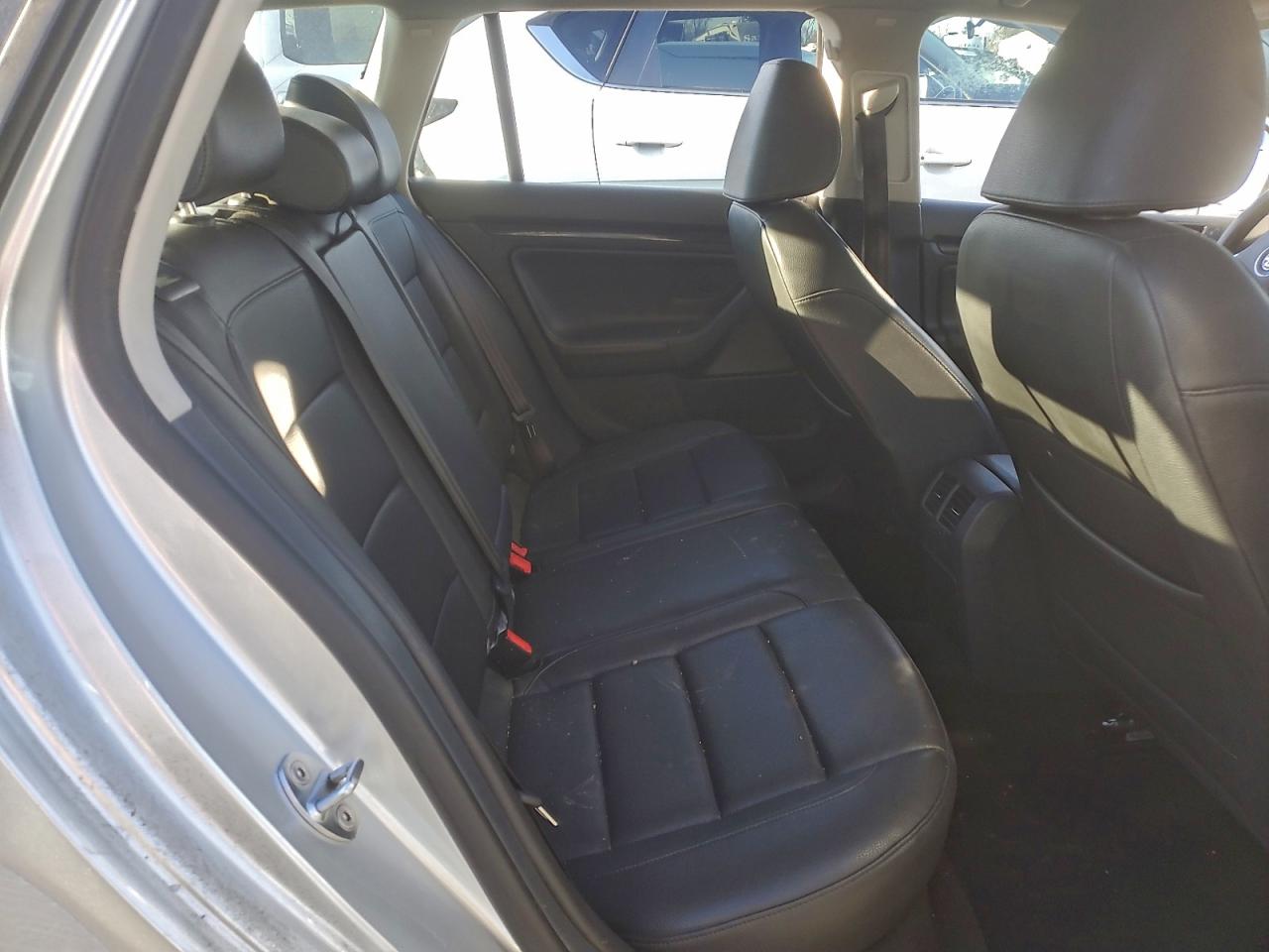 VOLKSWAGEN JETTA TDI