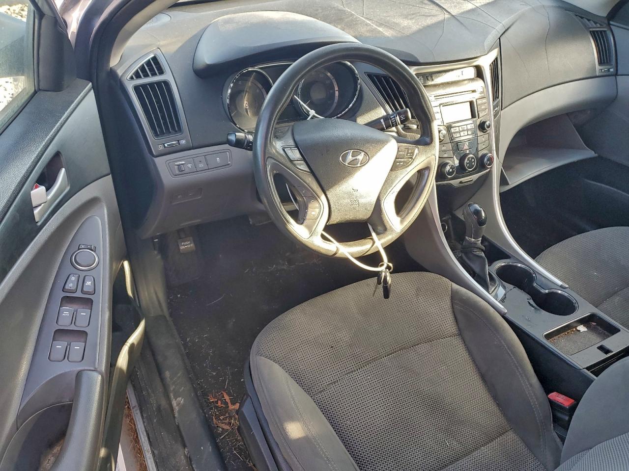 Lot #3311703230 2014 HYUNDAI SONATA GLS