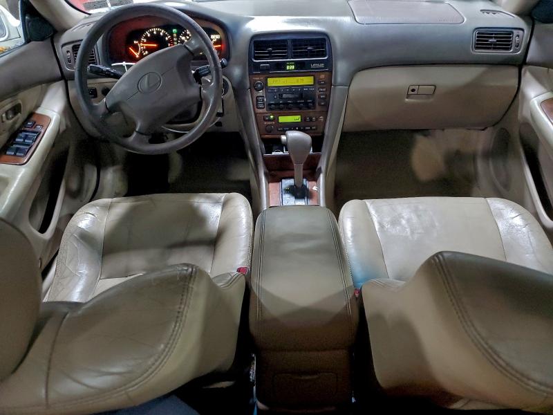 2000 LEXUS ES 300 #3309604579