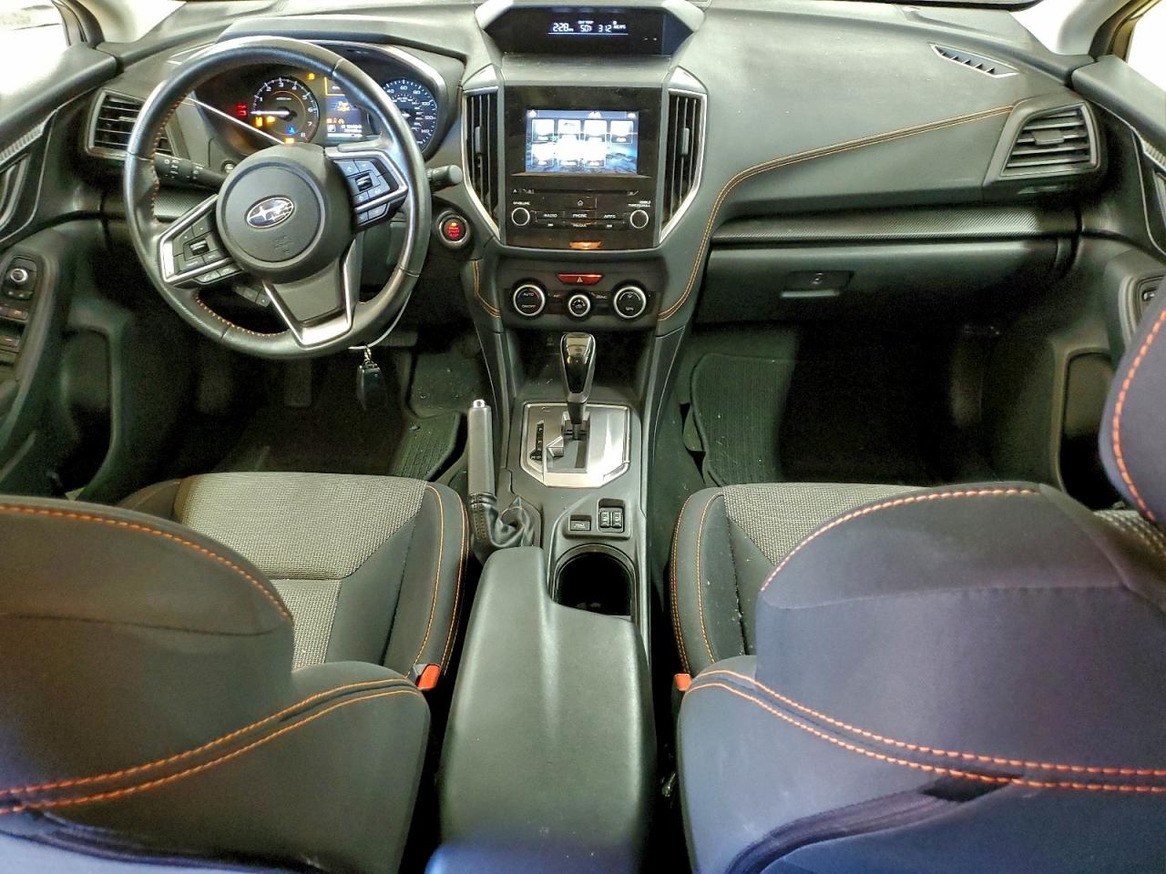 SUBARU CROSSTREK PREMIUM