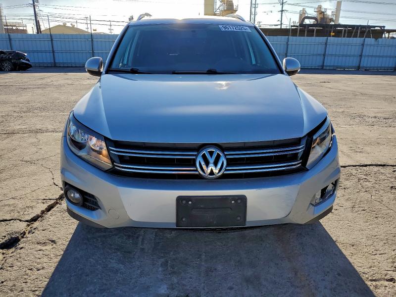 2012 VOLKSWAGEN TIGUAN S #3308478281