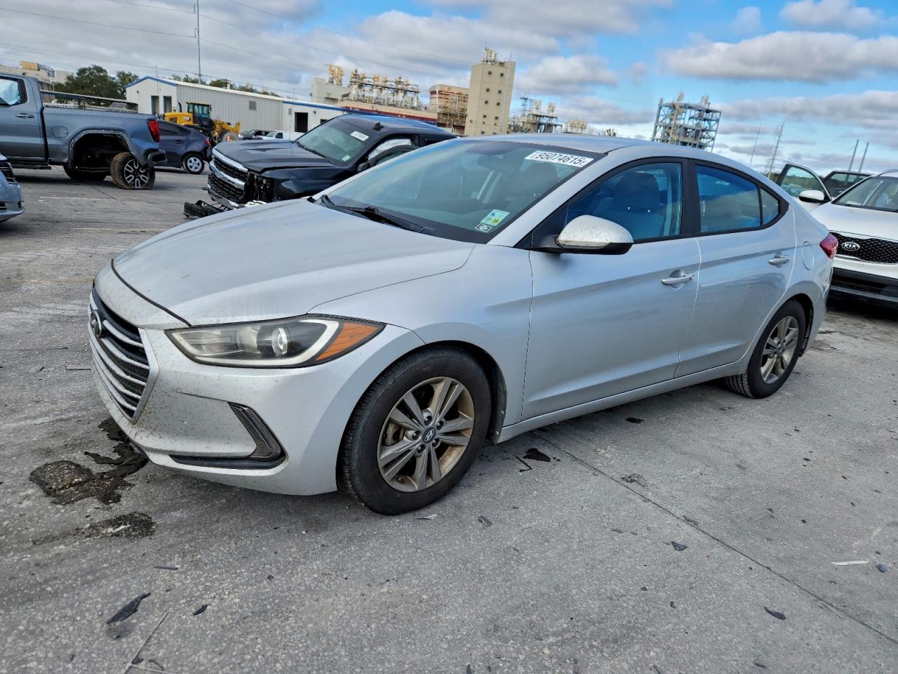 HYUNDAI ELANTRA SE