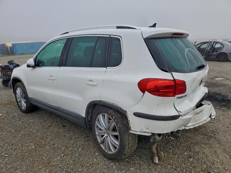 2012 VOLKSWAGEN TIGUAN S #3310438319