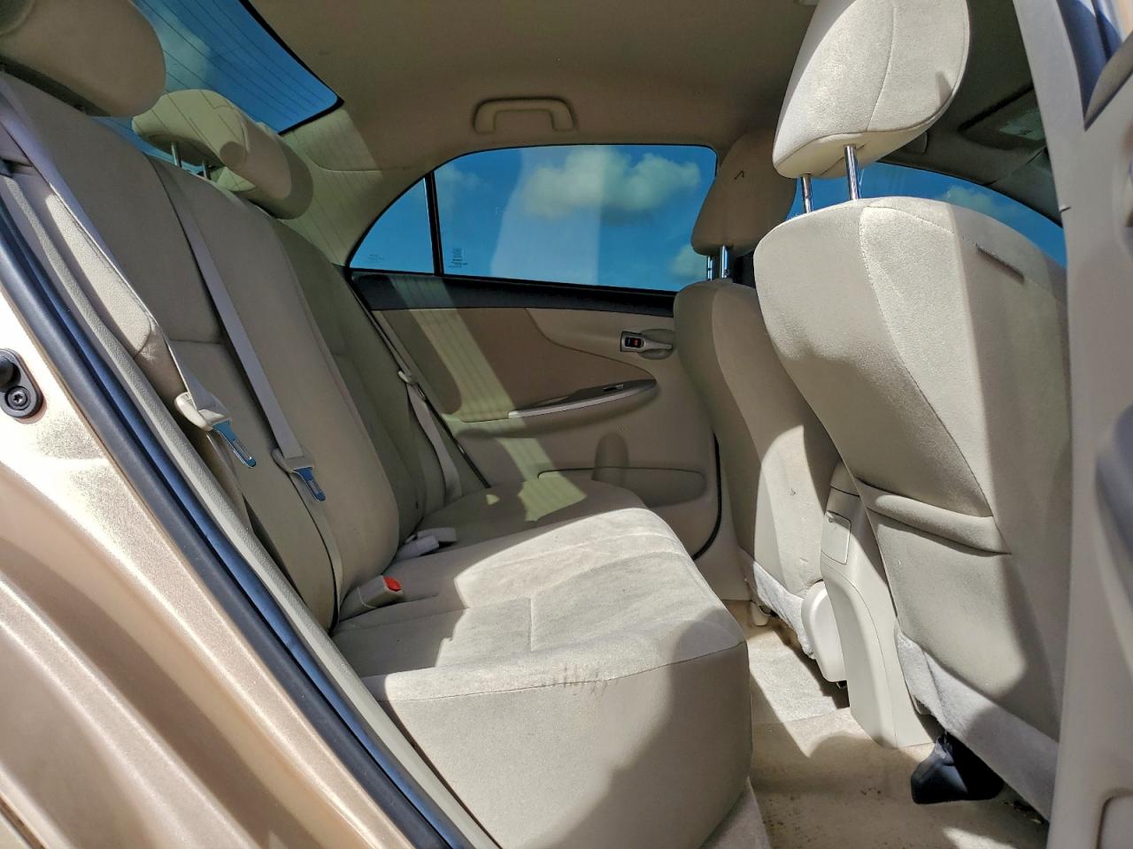 Lot #3302878929 2013 TOYOTA COROLLA BA