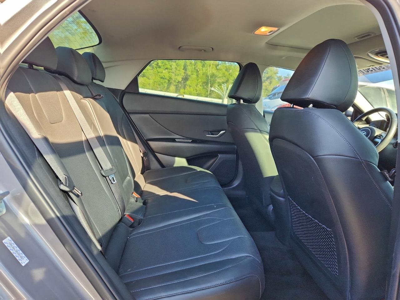 HYUNDAI ELANTRA LIMITED