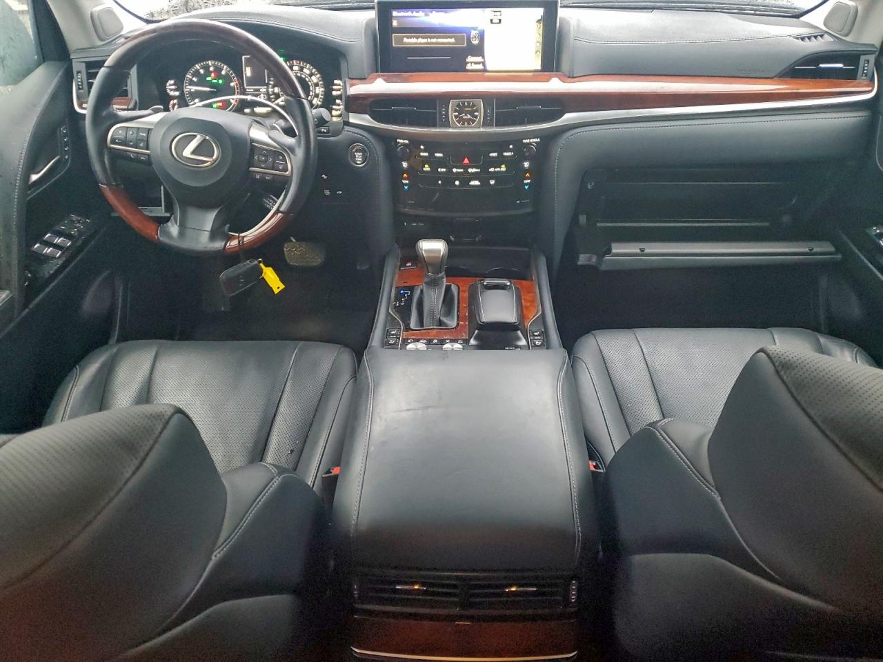 LEXUS LX 570
