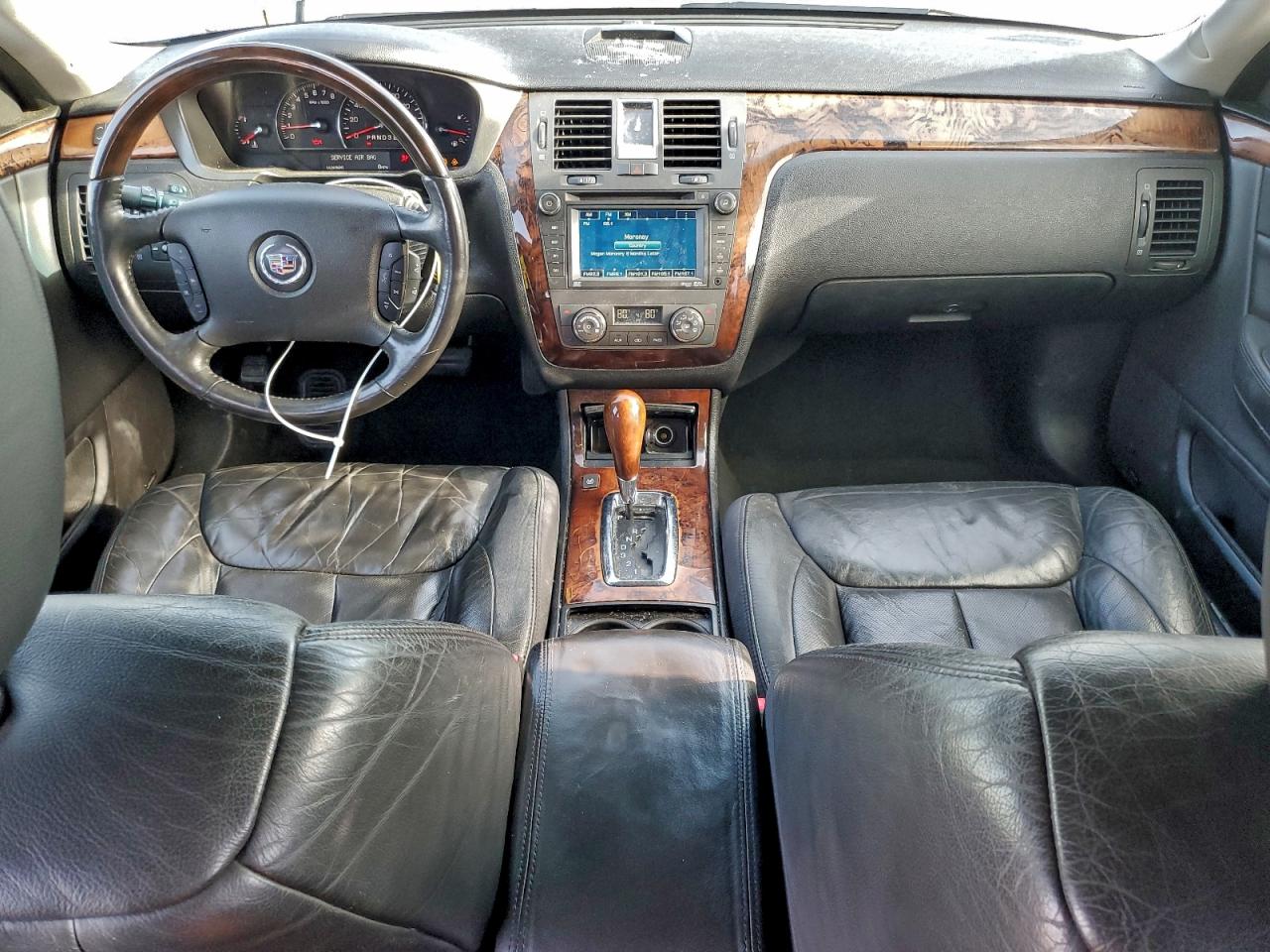 CADILLAC DTS PREMIUM COLLECTION