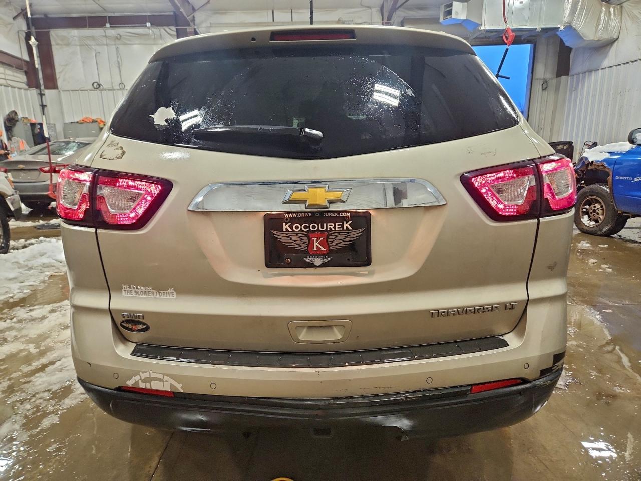 CHEVROLET TRAVERSE LT