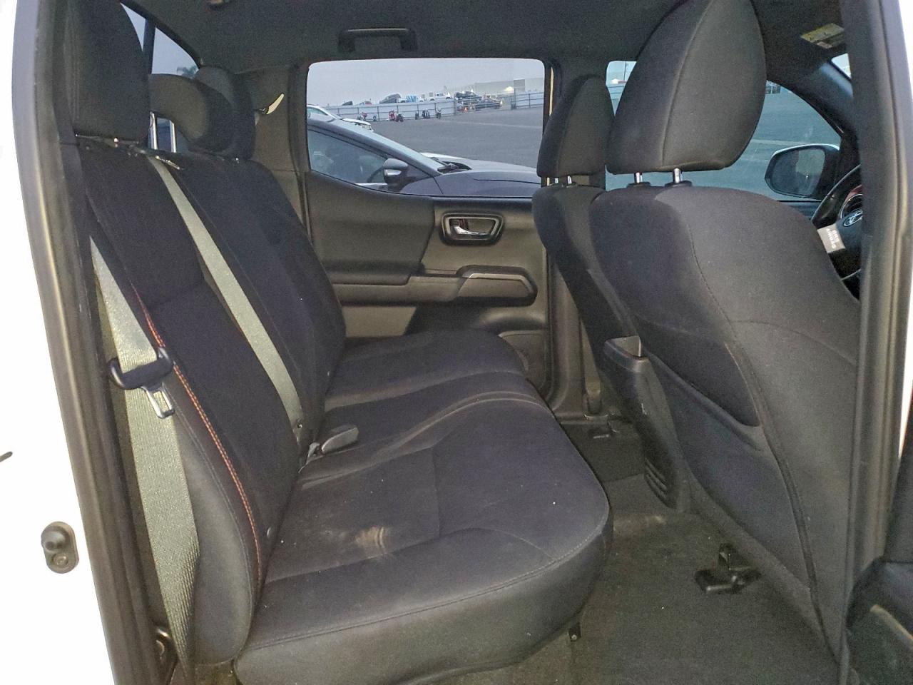 TOYOTA TACOMA DOUBLE CAB