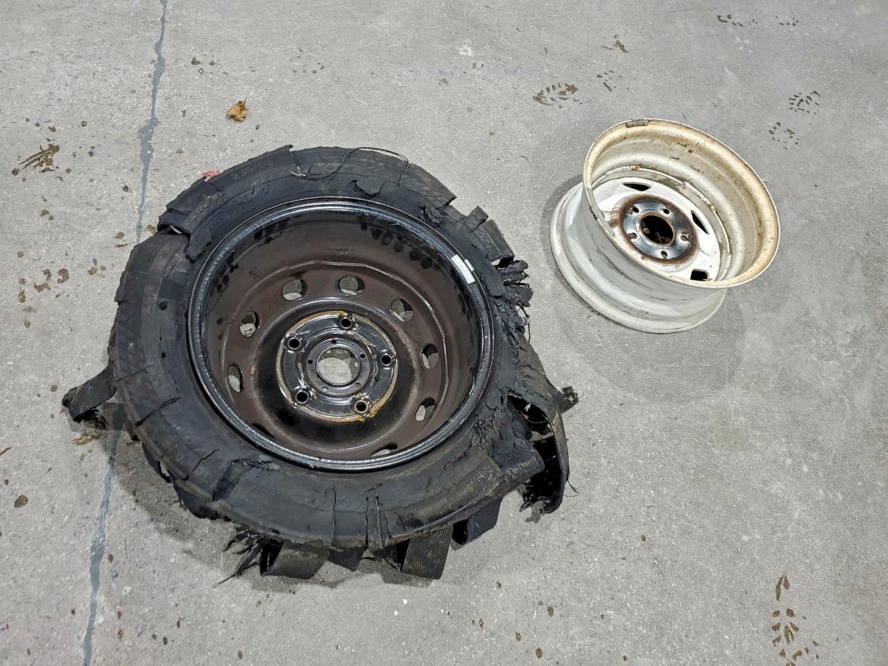 Lot #3301752397 2025 FORD TRANSIT T-