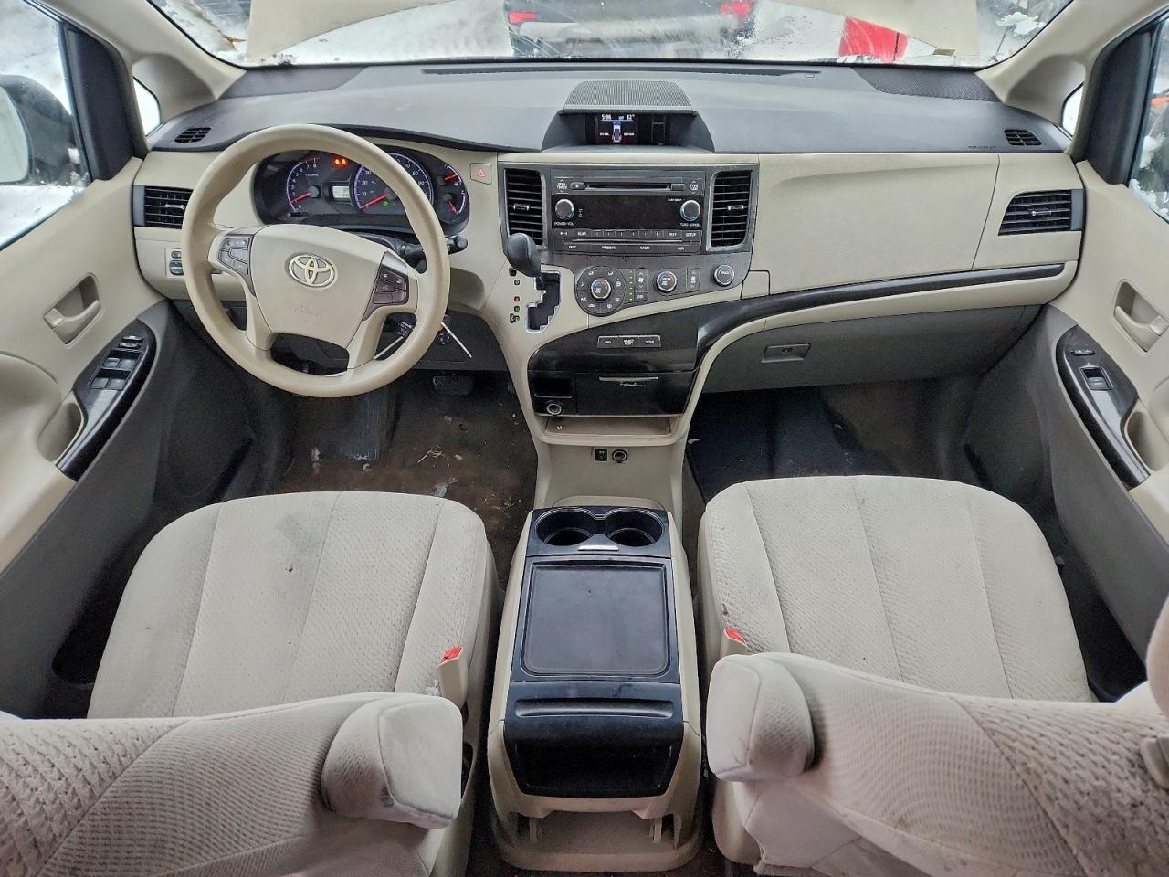 Lot #3310453349 2012 TOYOTA SIENNA