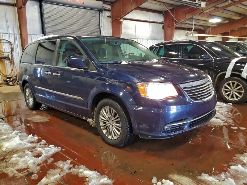 2016 CHRYSLER TOWN & COU #3312328775