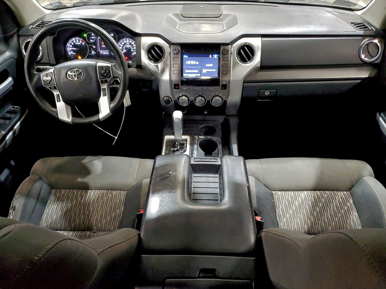 TOYOTA TUNDRA DOUBLE CAB SR