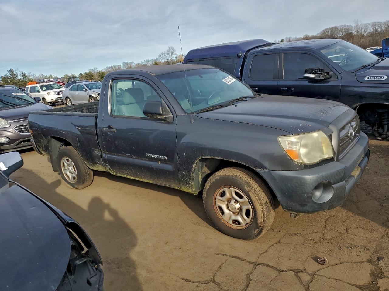 TOYOTA TACOMA