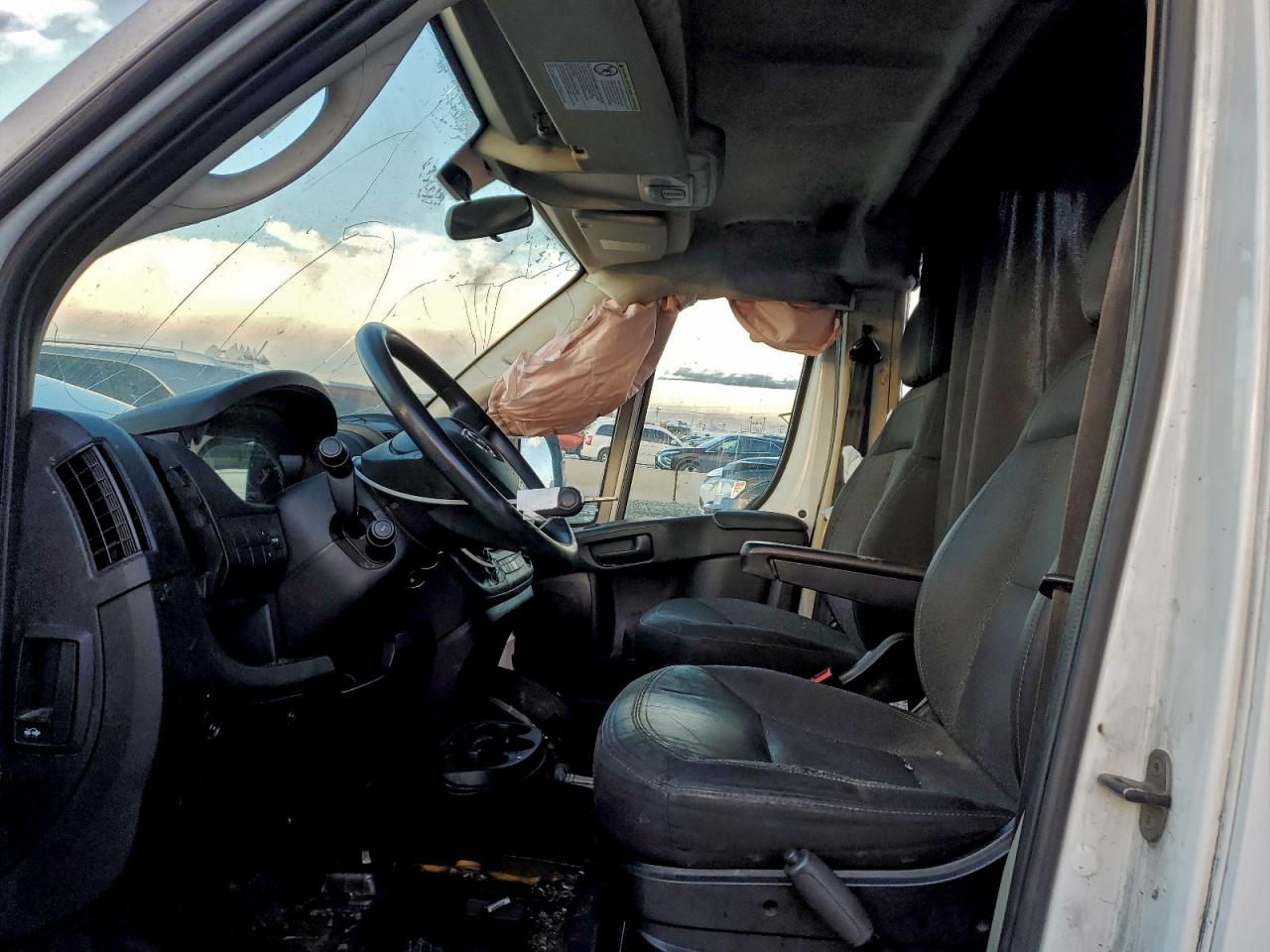 RAM PROMASTER 2500 HIGH