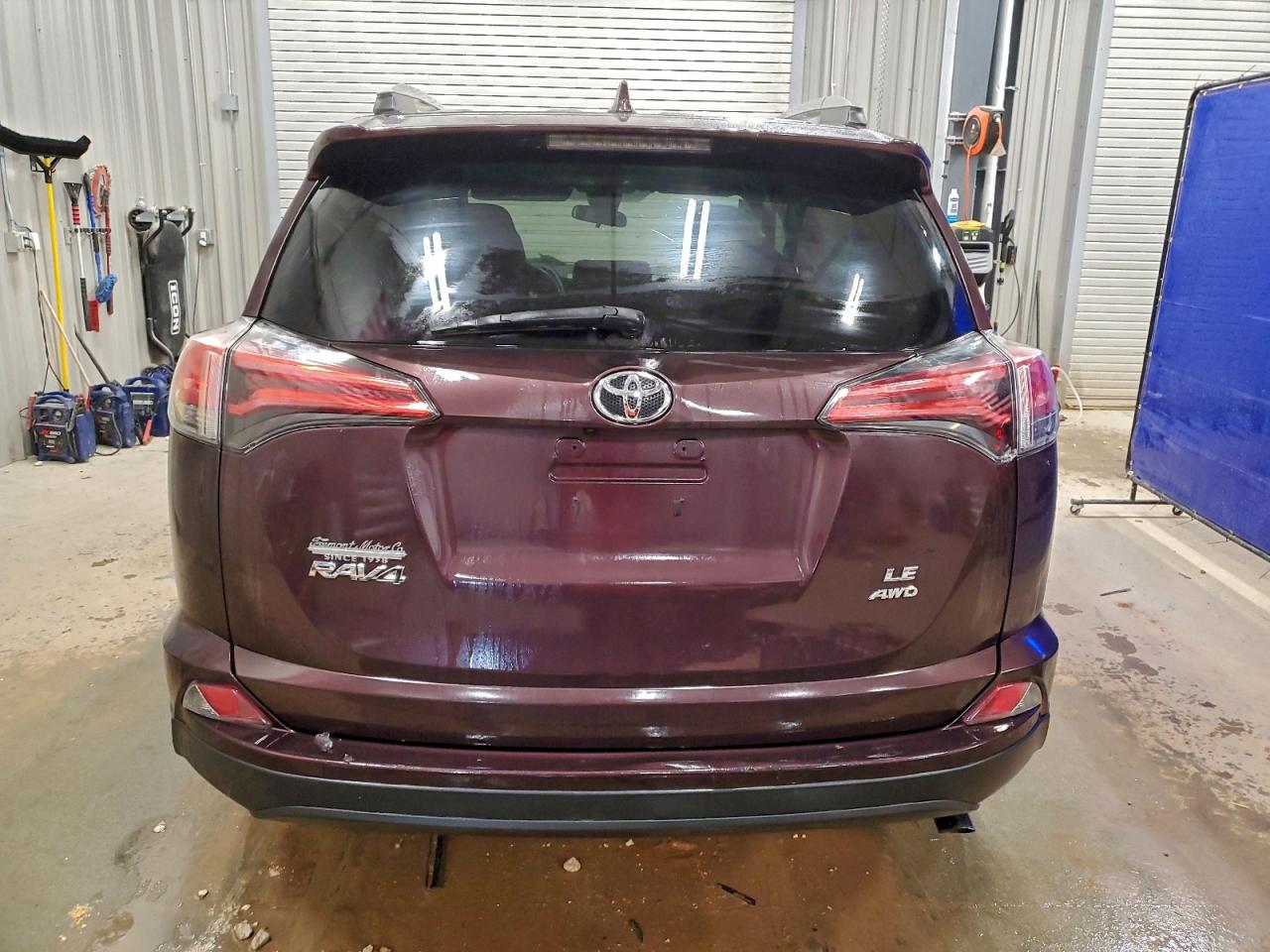 Lot #3304626947 2017 TOYOTA RAV4 LE