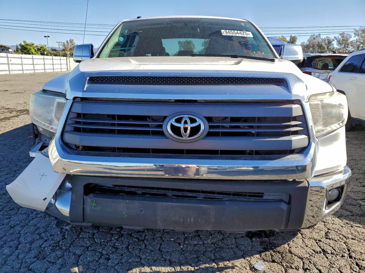TOYOTA TUNDRA CREWMAX SR5