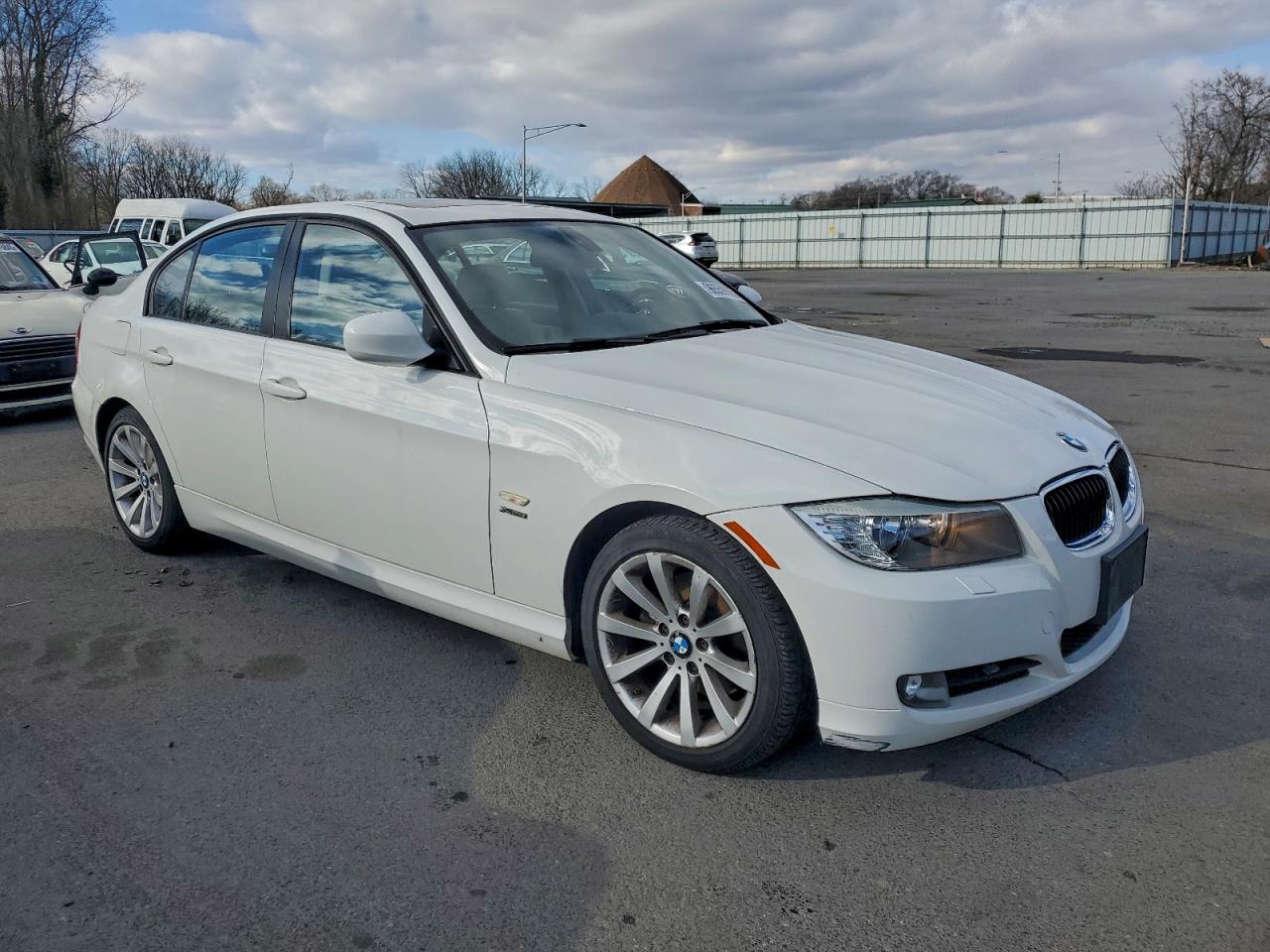 BMW 3 SERIES XI SULEV