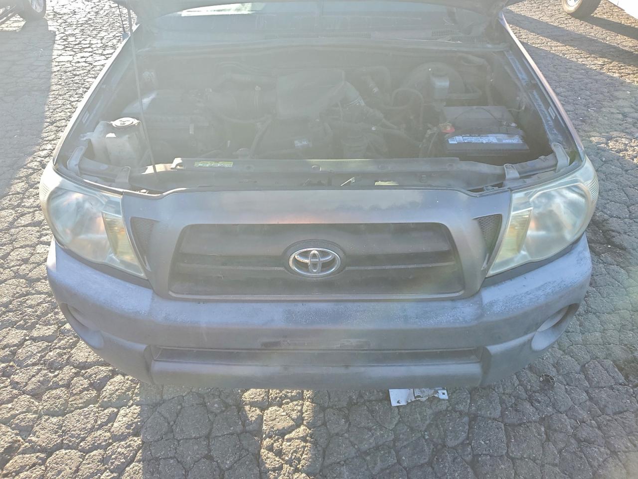 Lot #3305287401 2005 TOYOTA TACOMA ACC