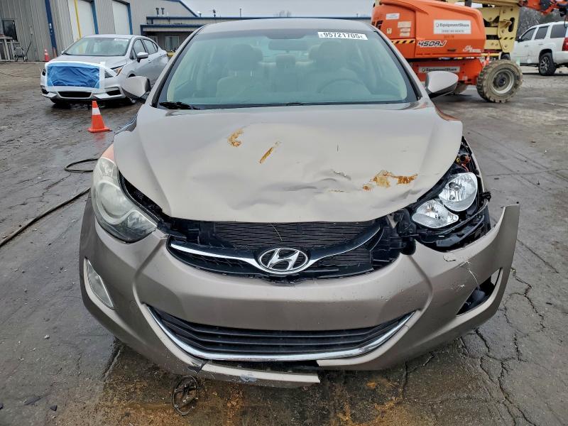 2013 HYUNDAI ELANTRA GL #3308408336