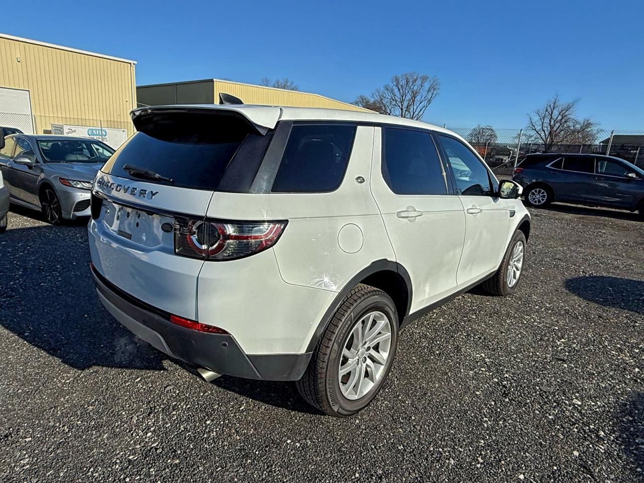Lot #3309251618 2017 LAND ROVER DISCOVERY