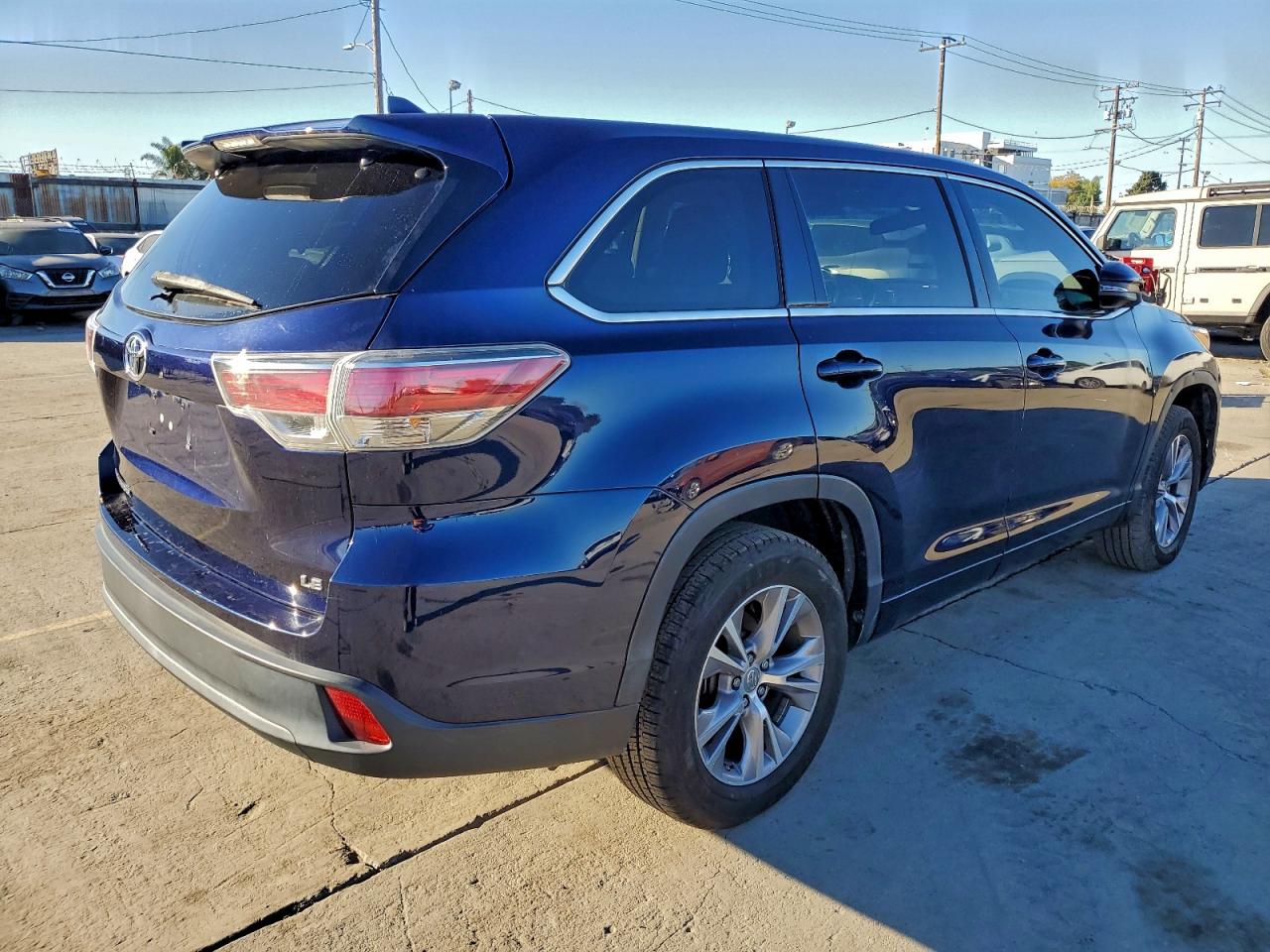 TOYOTA HIGHLANDER LE