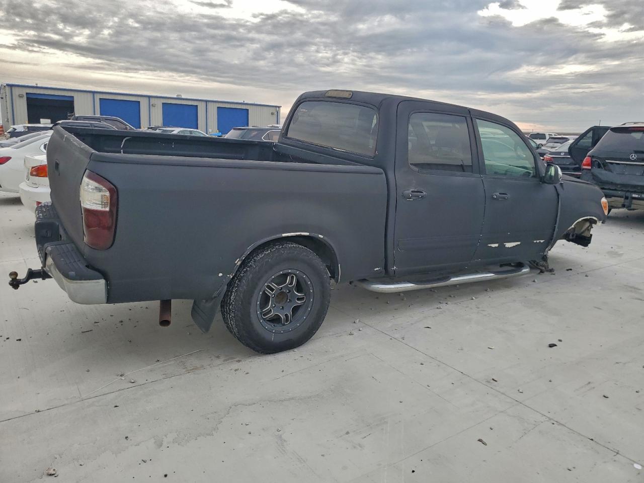 Lot #3319095261 2005 TOYOTA TUNDRA DOU