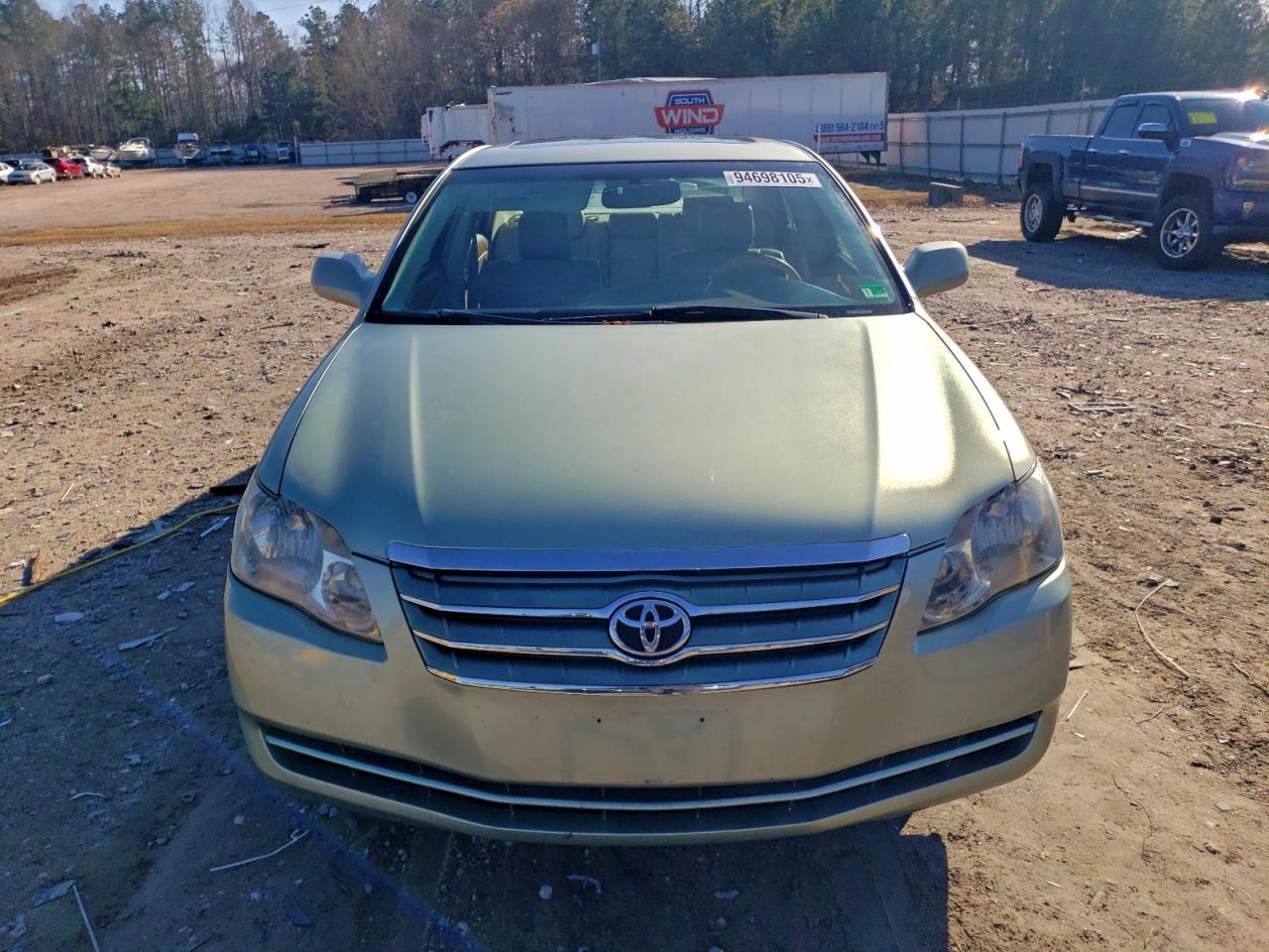 Lot #3301801358 2006 TOYOTA AVALON XL