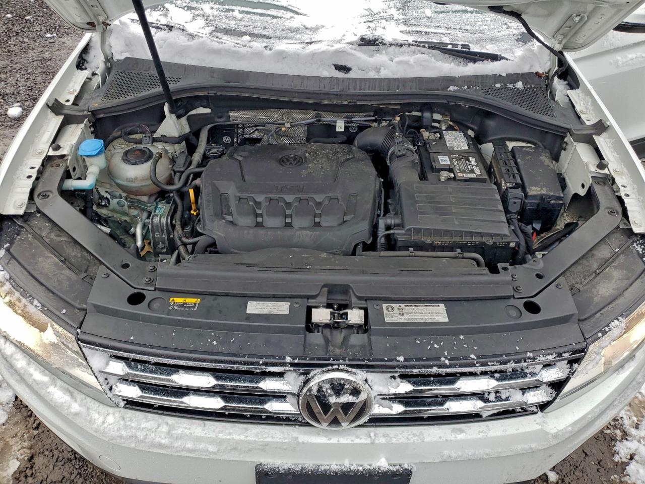 VOLKSWAGEN TIGUAN SE