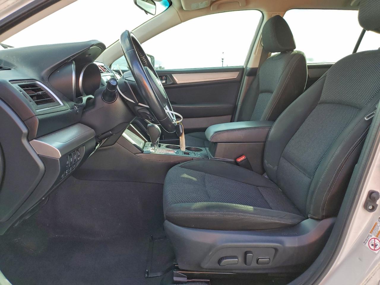 Lot #3311582784 2015 SUBARU OUTBACK 2.