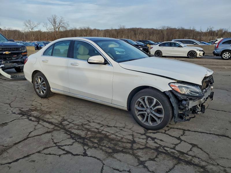2015 MERCEDES-BENZ C 300 4MAT #3315725392