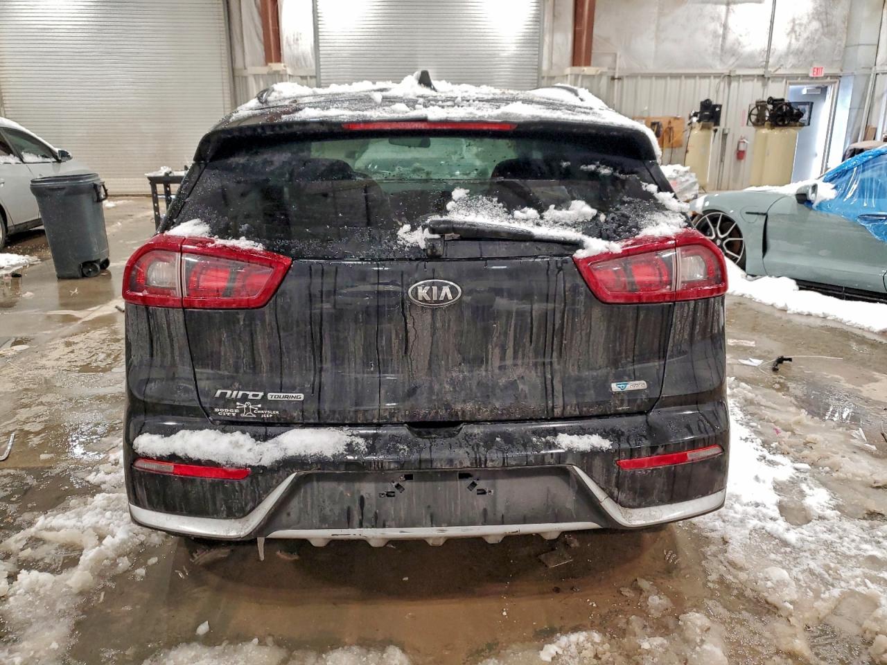 KIA NIRO EX