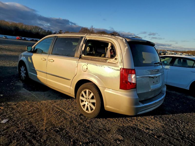 2013 CHRYSLER TOWN & COU #3311750717