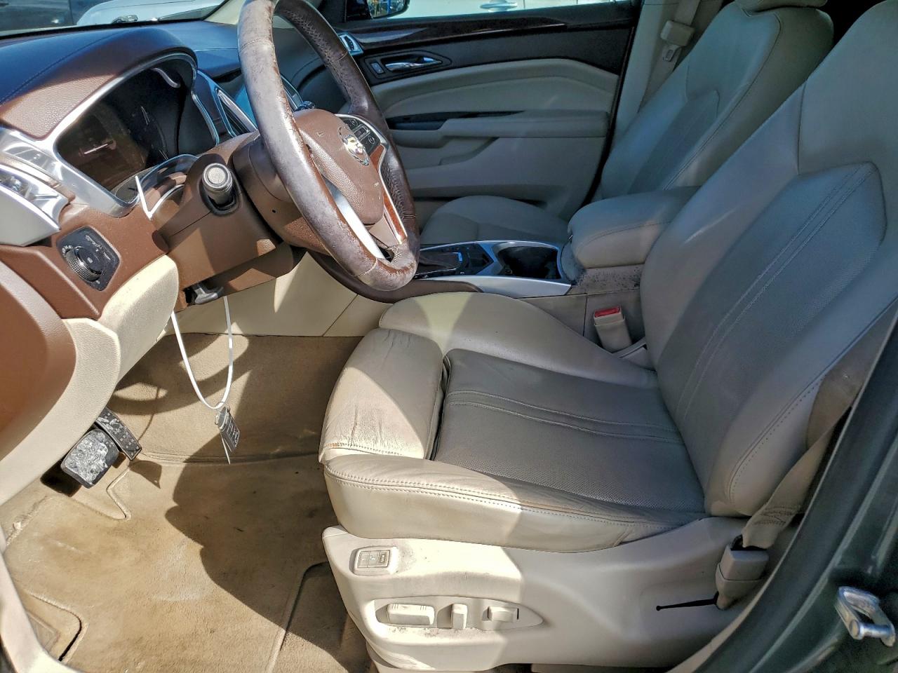 CADILLAC SRX LUXURY COLLECTION