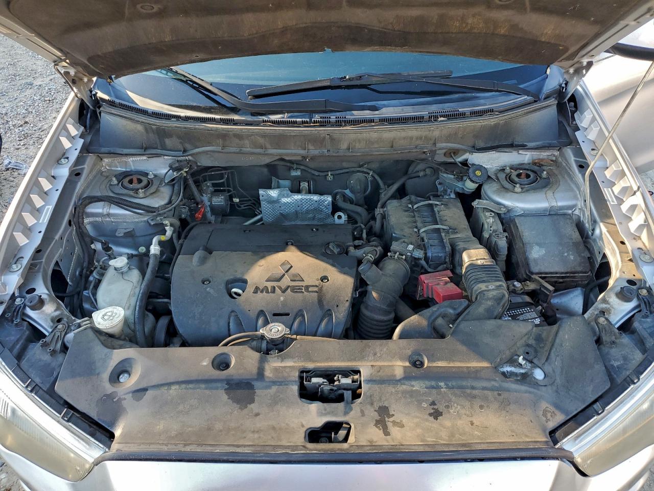 Lot #3316843701 2011 MITSUBISHI OUTLANDER